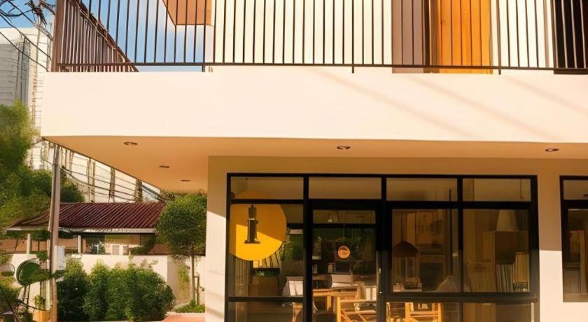 Yellow Moon Hotel Pattaya Eksteriør billede